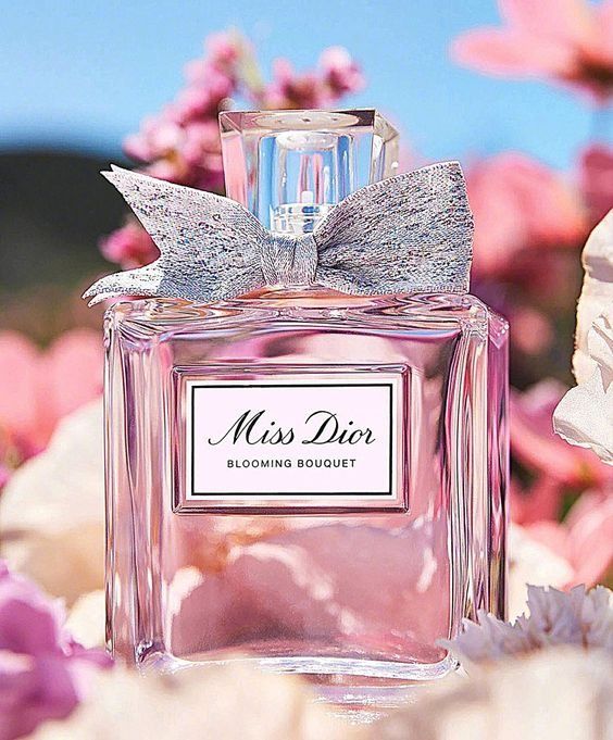 عبوة من 10 عطور للأزواج
